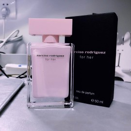 Narciso Rodriguez for Her Eau de Parfum Narciso Rodriguez for Her Eau de Parfum
